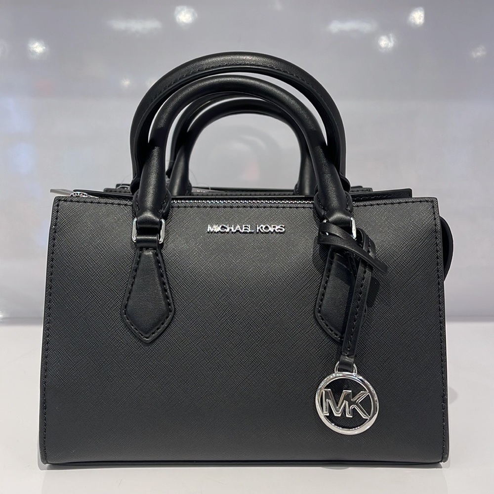 Michael Kors Sheila Small Center Zip Satchel Shoulder Crossbody Bag NWT - Picture 11 of 12
